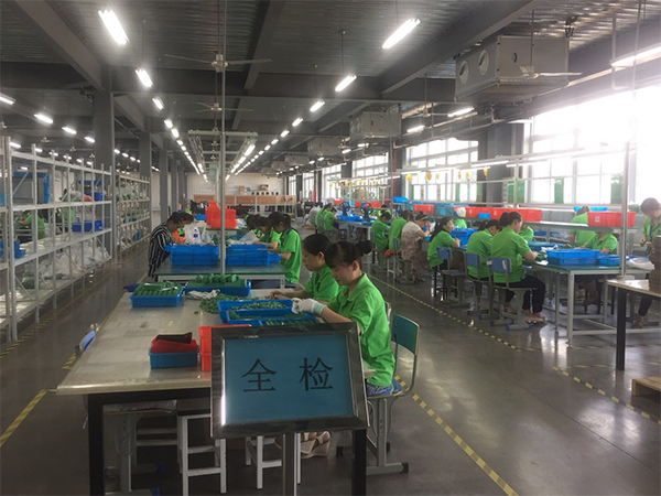 如何選擇一家優(yōu)質(zhì)的插拔式端子臺(tái)？選擇質(zhì)量好的插拔式端子臺(tái)的三個(gè)要素