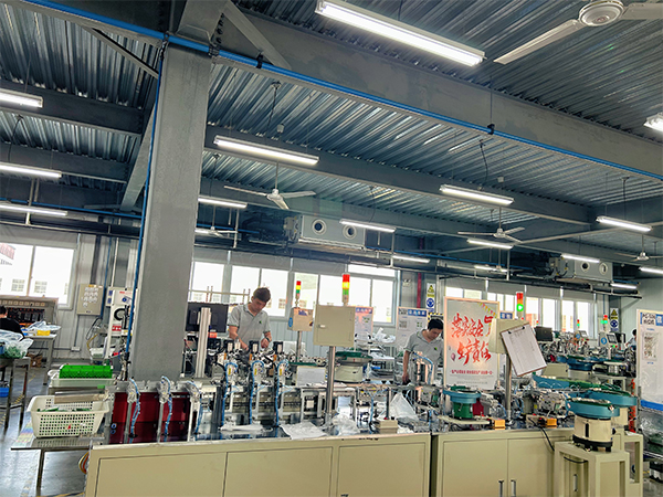 din41612歐式連接器簡介|什么是din41612歐式連接器？din41612歐式連接器特點、分類及應(yīng)用場景